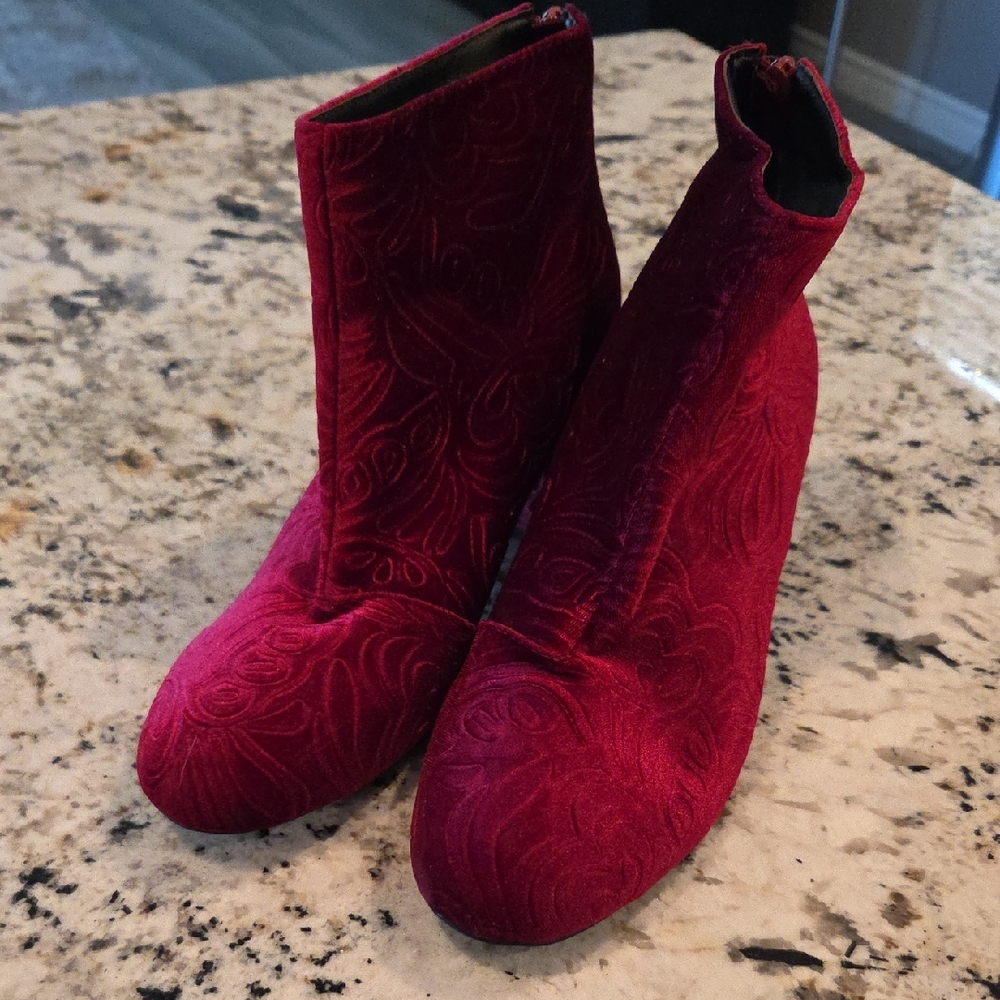 Elegant Dark Pink/cherry Velvet Ankle Boots